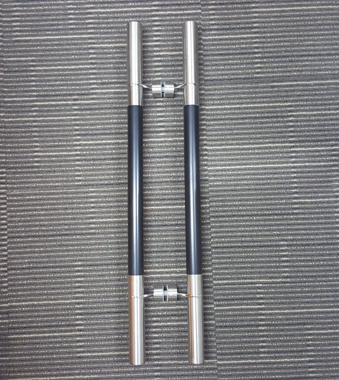 Stainless Steel w Wood Pull Bar Handle